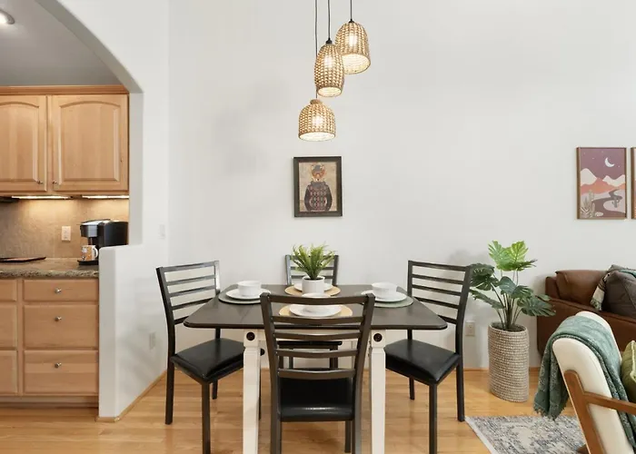 2br Uptown Gem With Ev Charger Sedona